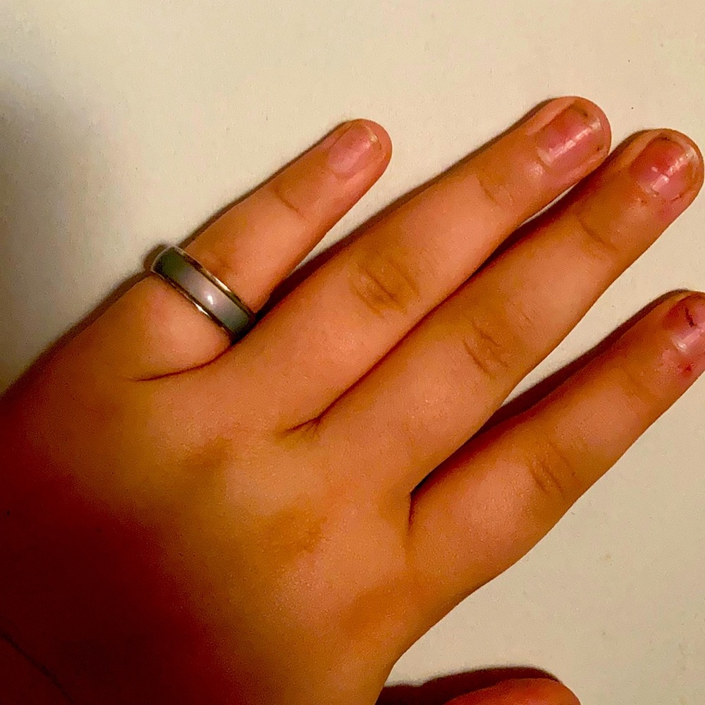 BRAND NEW mood ring for kids